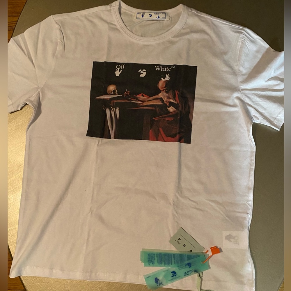 Off White graffit T-shirt